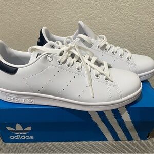 New Stan Smith, Adidas women’s size 9